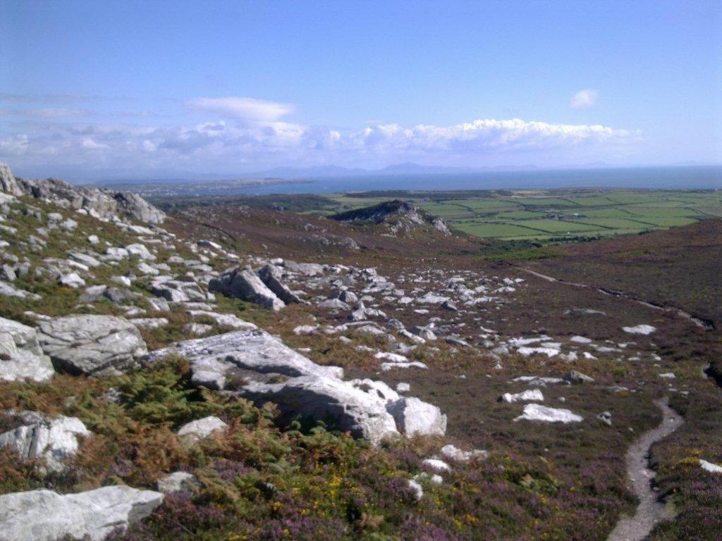 Hotel Sea And Mountain View Luxury Glamping Pods Heated Holyhead Exterior foto